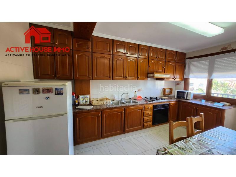 Foto 7241ccc5-764b-46b7-b05d-d271eedeb543. Casa en remei 40 casa entera de 5 plantas en venta en Alcanar