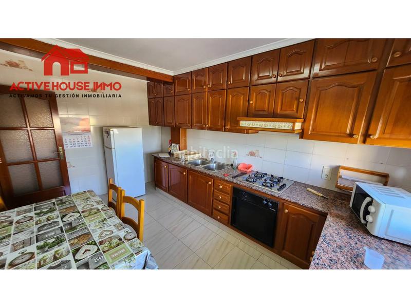 Foto 78bff2b5-c2b0-4769-8c56-f39a83c54e8d. Casa en remei 40 casa entera de 5 plantas en venta en Alcanar