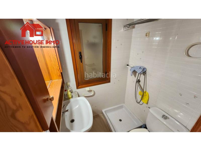 Foto 91bc0499-8226-40ef-87d1-7ec77659c8e9. Casa en remei 40 casa entera de 5 plantas en venta en Alcanar