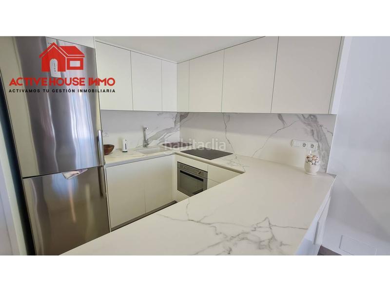 Foto 8e40089d-930c-4acf-8d97-8cf2f5aa8c79. Casa a schiera in cn 340 martinenques sector h 38 in Alcanar