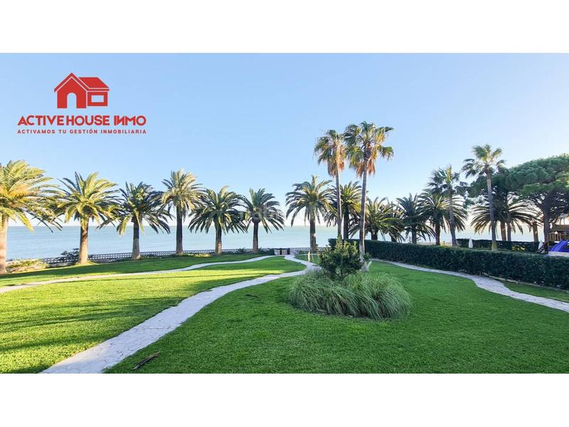 Foto 178d7429-53a5-4848-9500-730f73b3d71d. Alquiler chalet alquiler de primera linea en Alcanar