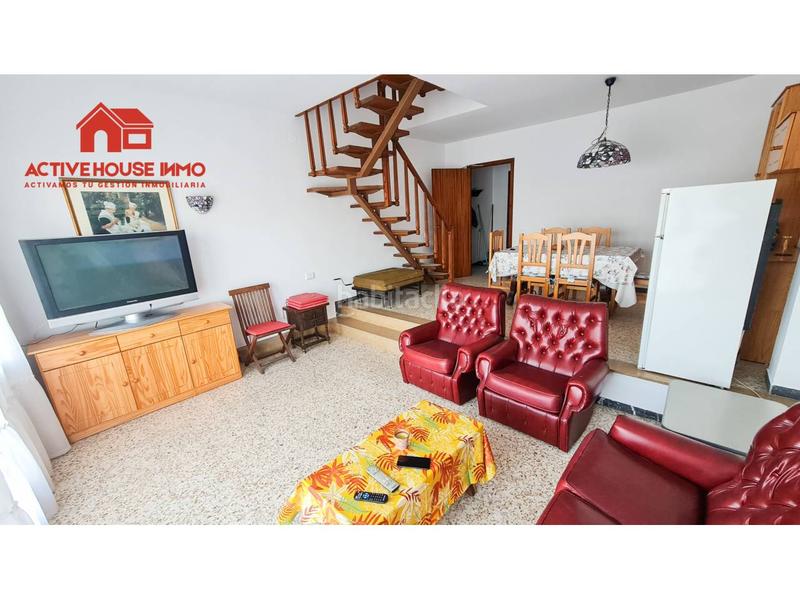 Foto 4cd70013-88c6-4031-bf24-b9a38cfee67f. Alquiler chalet alquiler de primera linea en Alcanar