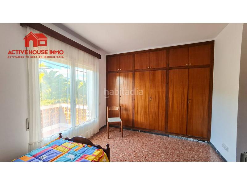 Foto 795ab49d-a5cc-41a0-bb1c-84a002cad700. Alquiler chalet alquiler de primera linea en Alcanar