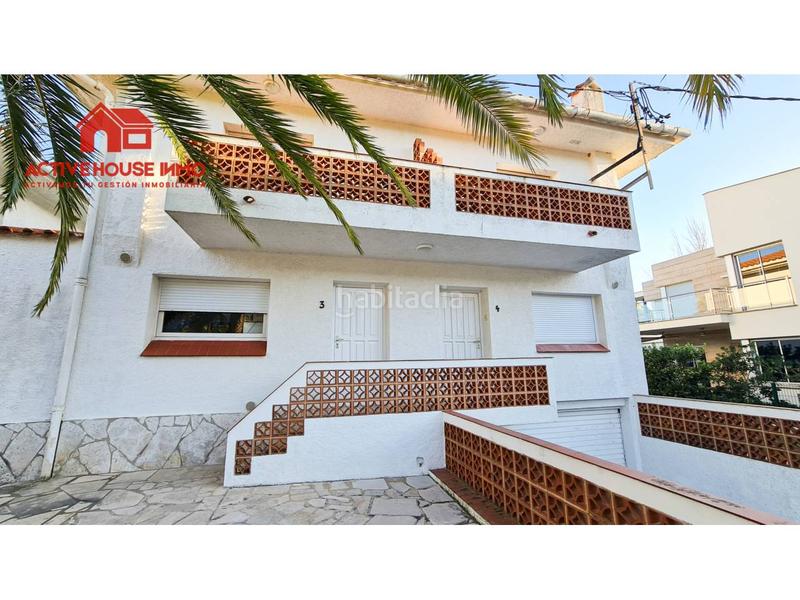 Foto b3320b6e-e76d-4d29-9a03-506cdb97374c. Alquiler chalet alquiler de primera linea en Alcanar