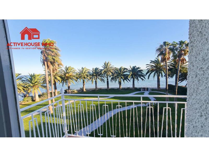 Foto e56b8b48-cacc-4a87-9fe0-4d5c3ab9301f. Alquiler chalet alquiler de primera linea en Alcanar