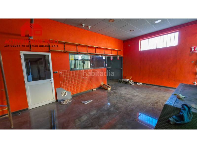 Foto 75843f98-cdd3-4e94-af98-53b4097ece36. Alquiler local comercial en mossèn joan baptista sales 27 alquiler de local comercial en Santa Bàrbara