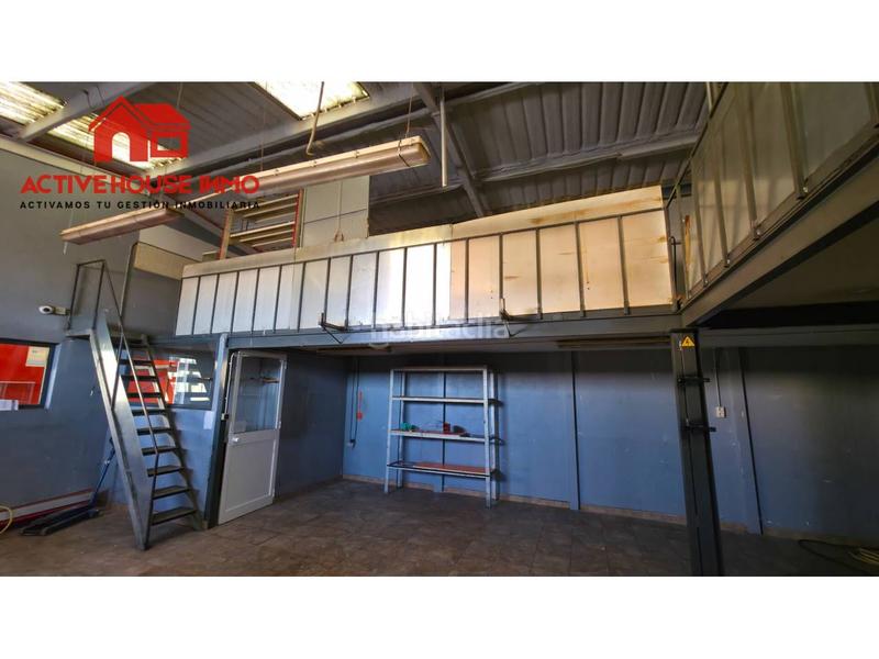 Foto bd150096-3f53-483a-927f-11811a0eae2d. Alquiler local comercial en mossèn joan baptista sales 27 alquiler de local comercial en Santa Bàrbara