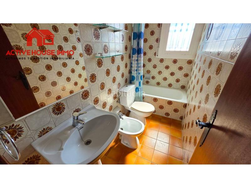 Foto a0fa2fc3-b315-4148-927a-d04743272aa0. Chalet in Alcanar