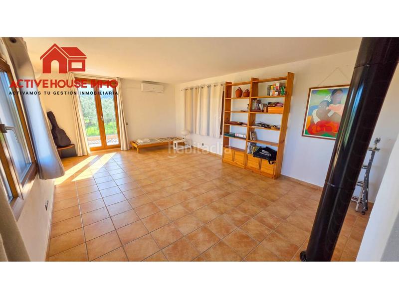 Foto 4c6d2578-affb-4400-84e9-cfbf4a316cd1. Masía en port 1 chalet rustico en venta en Roquetes