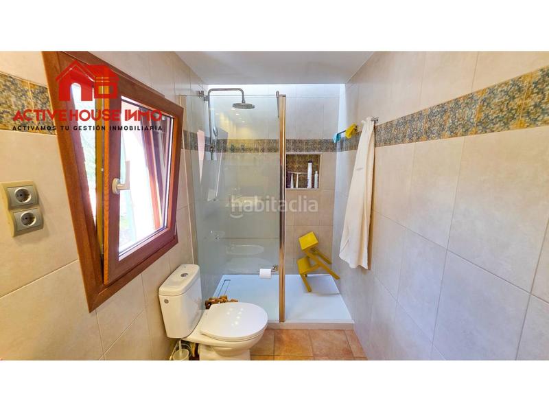 Foto e518f195-3a16-4568-80b1-d110b3ab4db8. Masía en port 1 chalet rustico en venta en Roquetes
