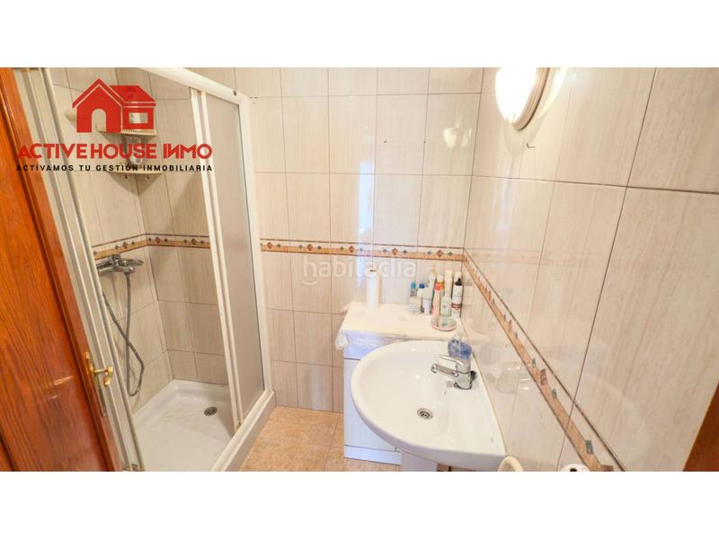 Foto 083c74cf-ce47-45e1-9538-0df9bc546894. Haus in Godall