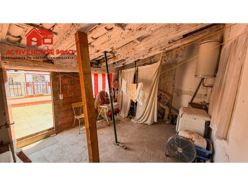 Foto e8bc2e85-ee09-4700-b514-21ab2b7e598b. Haus in Godall