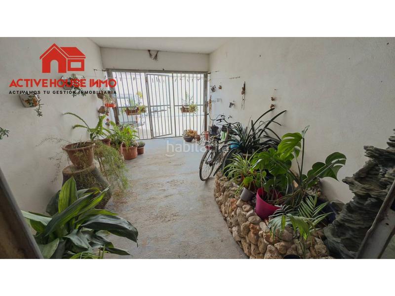 Foto 4b862395-4aae-4eb1-b252-f02847959db2. Casa con parcheggio in Deltebre