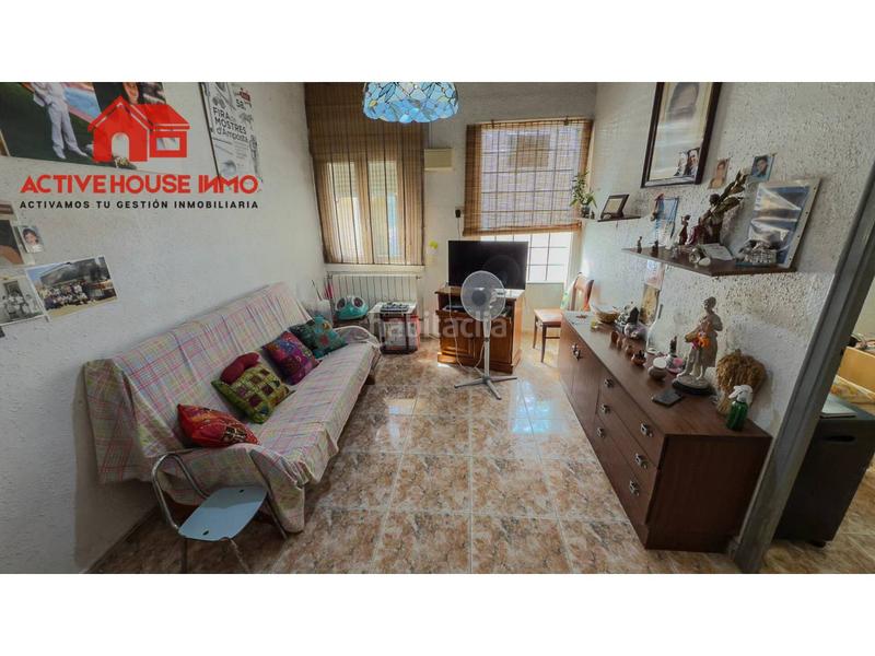 Foto b0fac506-30ea-4b83-8f4f-67cb75cfbbee. Casa con parcheggio in Deltebre