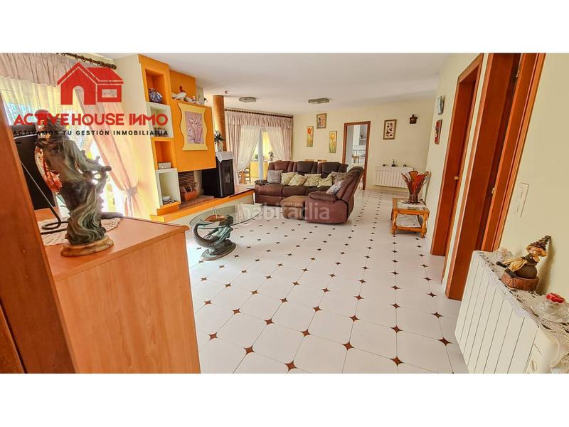 Foto 3ead4d08-659a-4c23-bf98-200042135f5e. Chalet venta de chalet independiente en els muntells en Sant Jaume d´Enveja