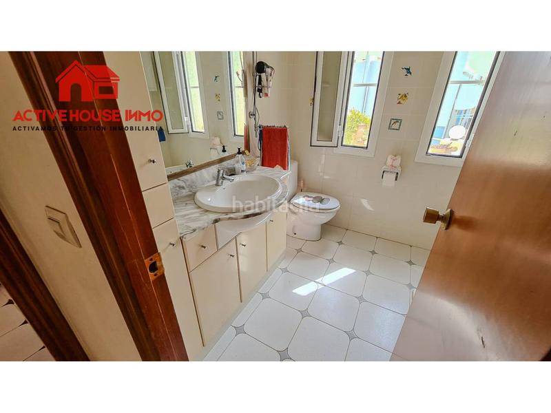 Foto 5d424a0c-5cfc-4c55-9691-cea7abd945a5. Chalet venta de chalet independiente en els muntells en Sant Jaume d´Enveja
