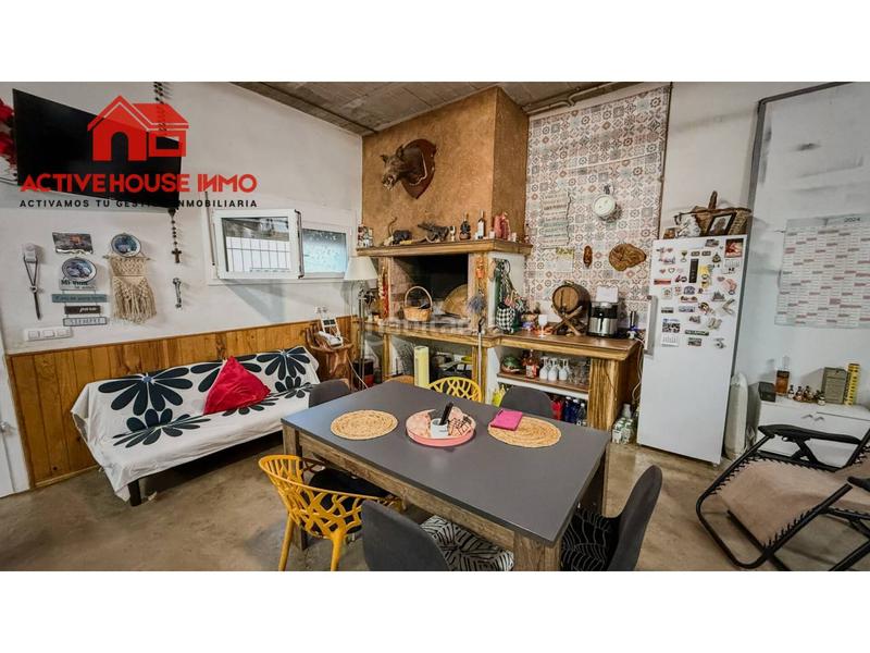 Foto 2c294c8a-2269-46d0-8422-e6797b043fe9. Casa venta de casa en Santa Bàrbara