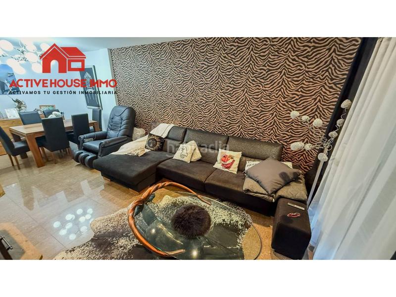 Foto 8823fd97-2c93-4e17-ab59-a4b403ce7980. Casa venta de casa en Santa Bàrbara