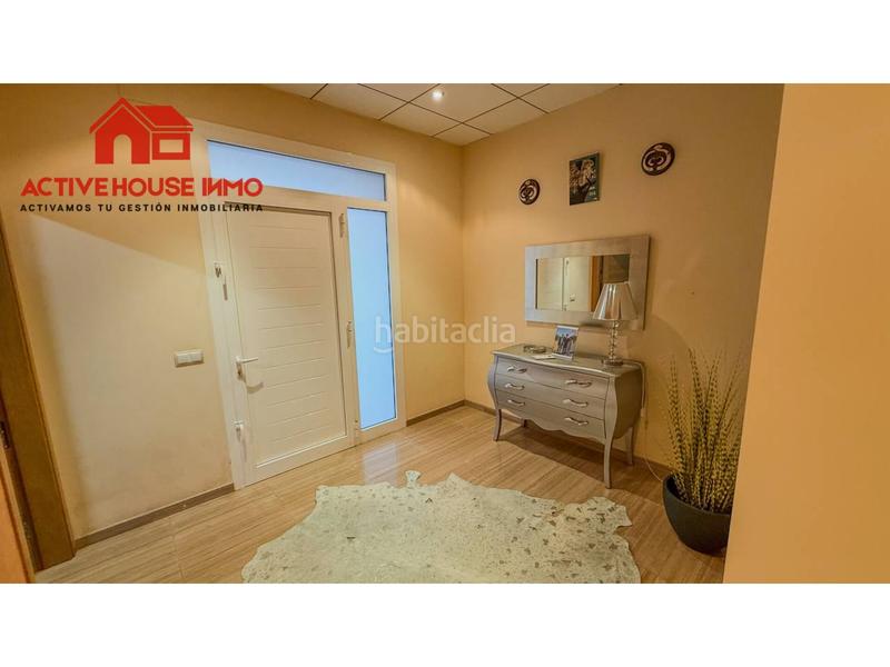 Foto a8e0adf6-df8f-4c0f-a5f0-fa6cb42013e4. Casa venta de casa en Santa Bàrbara