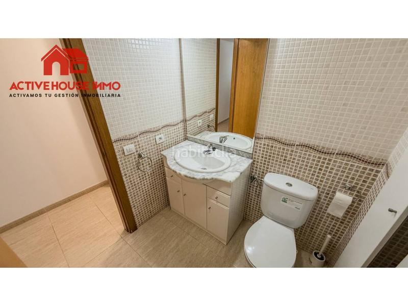 Foto 06283e34-9a62-44fb-bdd9-0a4af0fca3b6. Pis amb calefacció aparcament a Nord Sant Carles de la Ràpita