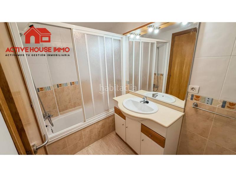 Foto 882336d1-7c53-44d0-ad3e-00b4d9a81fb3. Pis amb calefacció aparcament a Nord Sant Carles de la Ràpita