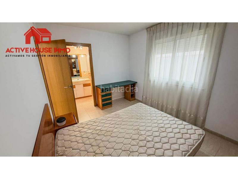 Foto cf3f13ab-fea4-4d5c-9bea-85b38f158b05. Pis amb calefacció aparcament a Nord Sant Carles de la Ràpita