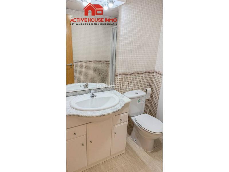 Foto dfa8fff0-7079-49ce-ada7-5c87320b4ee3. Pis amb calefacció aparcament a Nord Sant Carles de la Ràpita