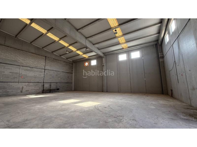 Foto 22d9ea24-2ede-4bfc-a88a-7f748298ba69. Nave industrial venta de nave industrial en Centre La Ràpita