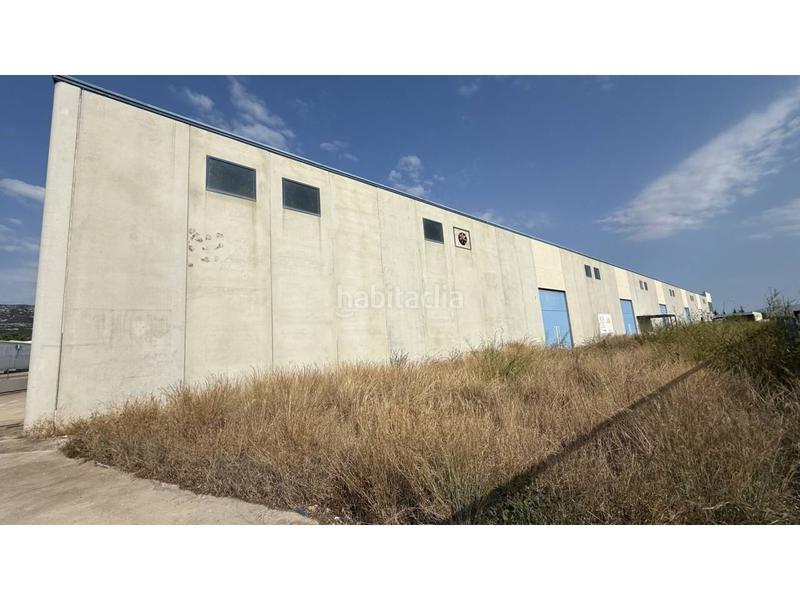 Foto 76f62729-852a-4d4e-be73-2fd4b2952444. Nave industrial venta de nave industrial en Centre La Ràpita