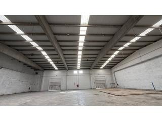 Miete Fabrikhalle  Rajolar. Nave industrial en alquiler en zona nord