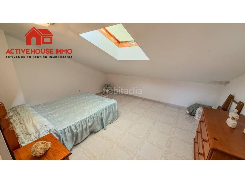 Foto 52b0a0fe-6345-4958-af40-57243a4b7325. Casa adossada amb aparcament piscina a Creixell