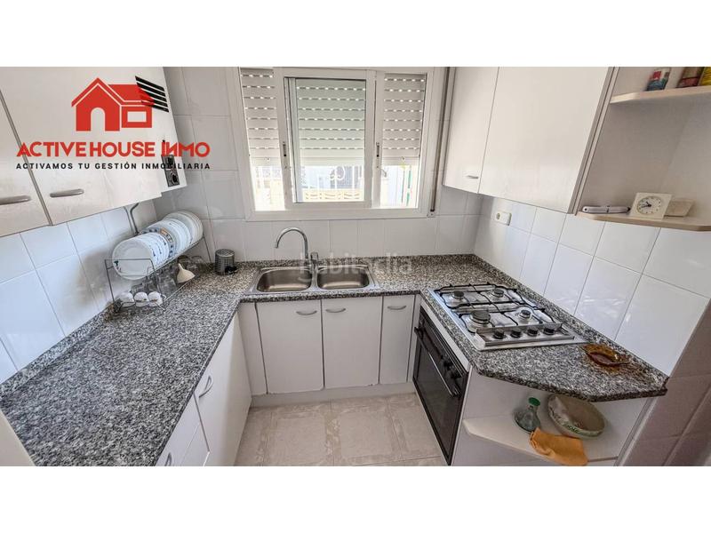 Foto f0b953a9-3627-4b83-bb7c-0794039ed69b. Casa adossada amb aparcament piscina a Creixell