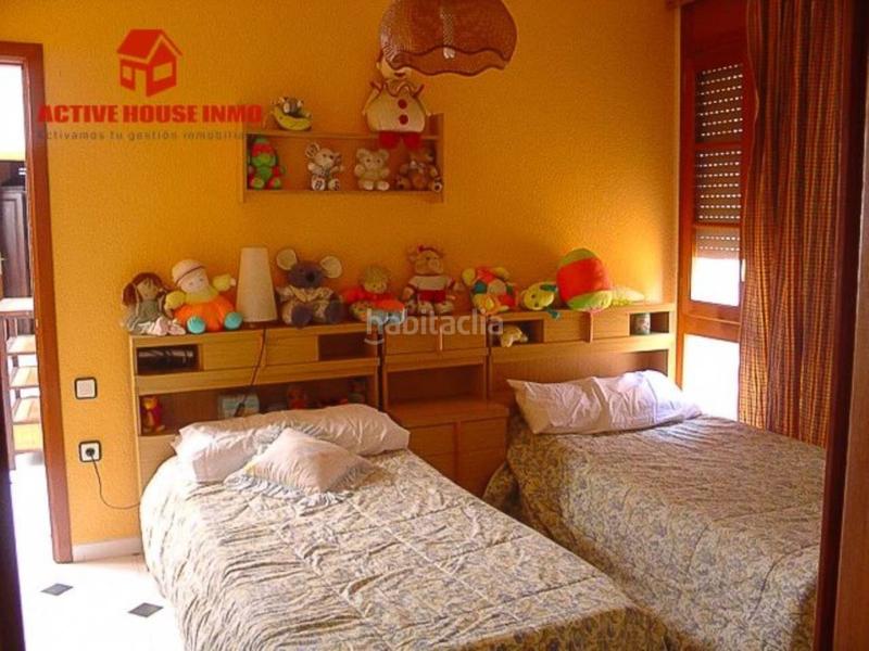 Foto c6b6465c-8e0c-41a7-9961-11c2a794904d. Édifice dans major 31 dans Santa Bàrbara