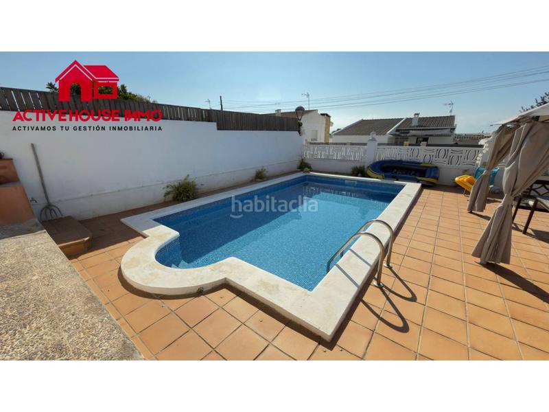 Foto 151409b5-bee6-490d-b627-82e118c50d79. Xalet amb calefacció aparcament piscina a Alcanar