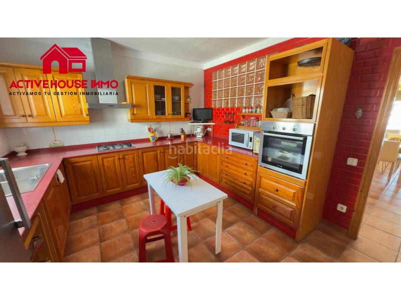 Foto 233b0c91-4175-4e72-84cf-48d525db9737. Xalet amb calefacció aparcament piscina a Alcanar