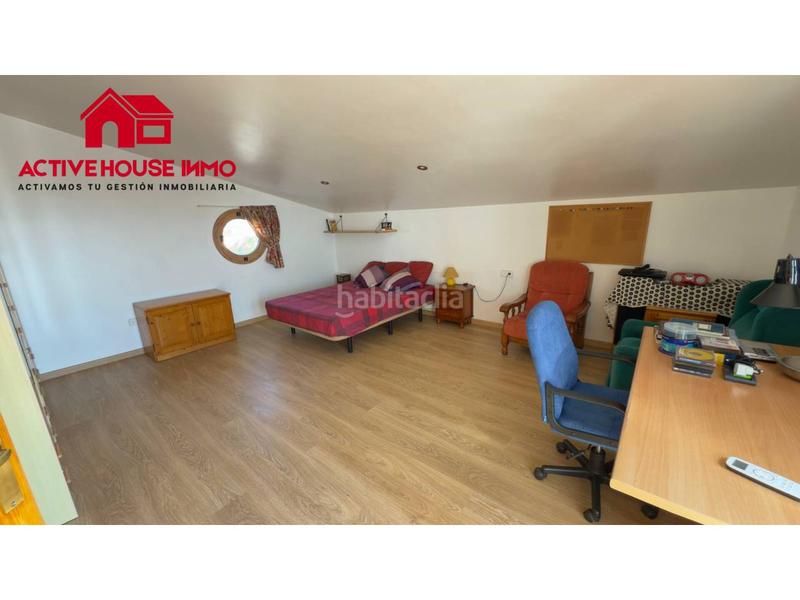 Foto a1072510-10f3-4d54-8790-ac25185c5eb0. Xalet amb calefacció aparcament piscina a Alcanar