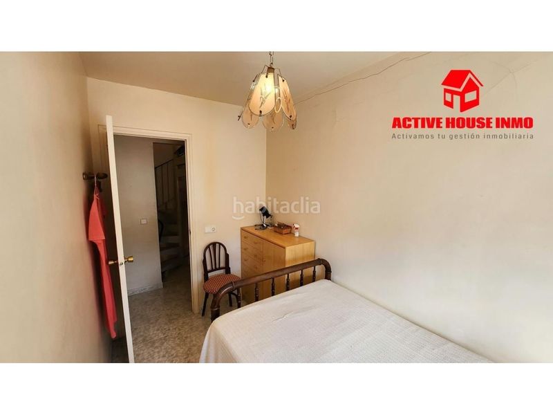 Foto b8eaa3e7-4a86-41e4-afad-a1c7d43718ed. Casa aparellada a Avinguda Catalunya La Ràpita