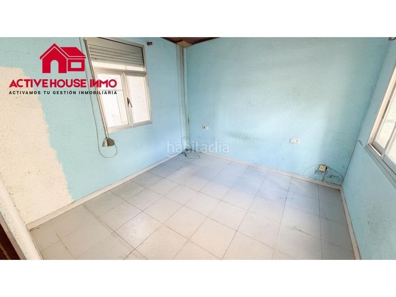Foto 6dd588f2-23b9-4b68-bb1f-97ad64fd5da7. Casa amb aparcament a Santa Bàrbara