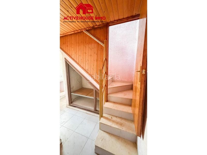 Foto ab161353-84eb-425d-ab6d-0b124dd05d29. Casa amb aparcament a Santa Bàrbara