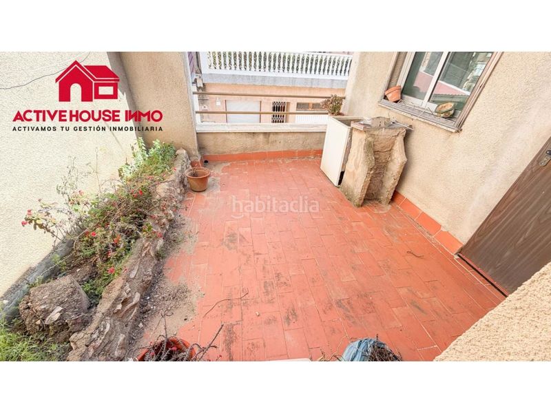 Foto eec6146f-746c-4ef9-8986-60439ccd09cb. Casa amb aparcament a Santa Bàrbara