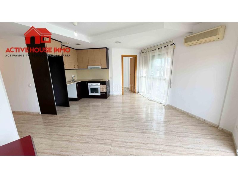 Foto daa33f16-d463-4d80-9466-718a6179bd2b. Pis a Nord La Ràpita