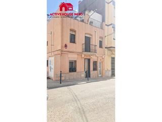 Casa  Calle alba. Casa en venta en el centreport marítim de la ràpita