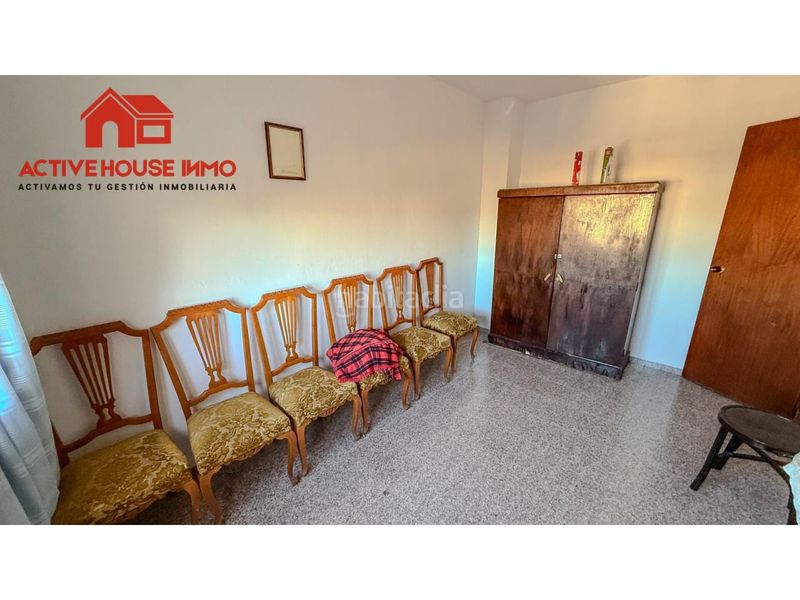 Foto 1a5ec0c7-d33f-42c0-b26c-c152b1ddd384. Casa amb aparcament a Santa Bàrbara