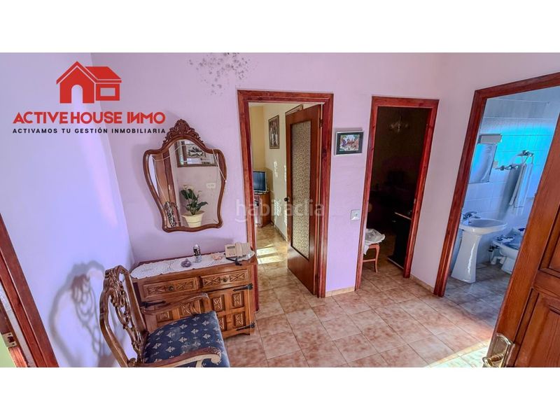 Foto 35f0632d-d38e-4e00-823e-def50d723de0. Casa amb aparcament a Santa Bàrbara