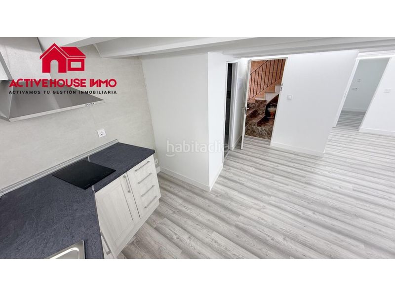 Foto b33068a1-5887-4d22-bba5-85bfb3545268. Pis a Centre La Ràpita