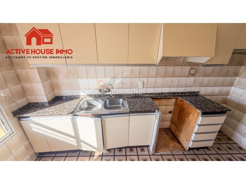 Foto a44fb468-a1c0-49e5-87f8-f8104a98877b. Pis a Santa Bàrbara