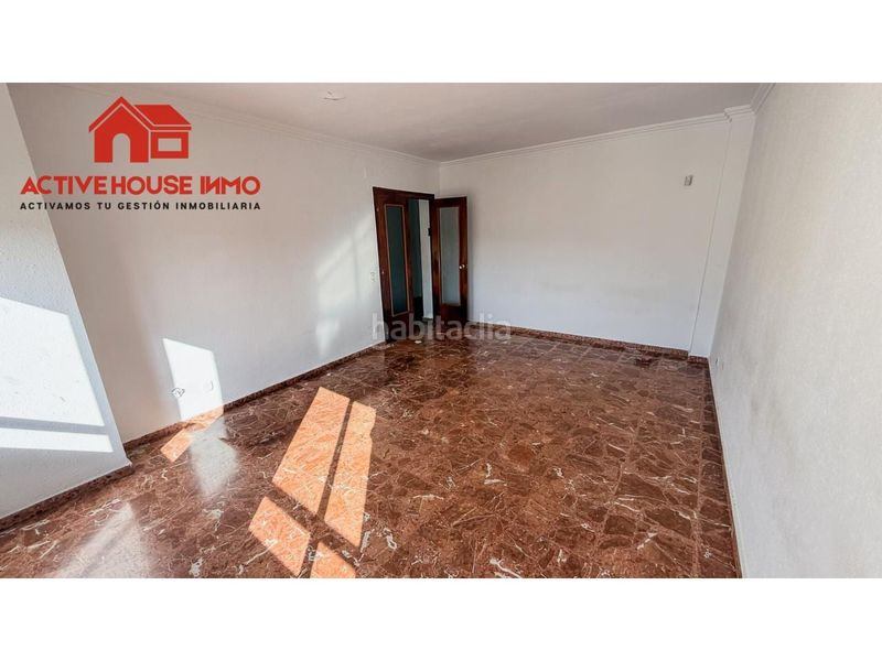 Foto f4f136a1-ad88-4a44-87a7-11def062b86c. Pis a Santa Bàrbara
