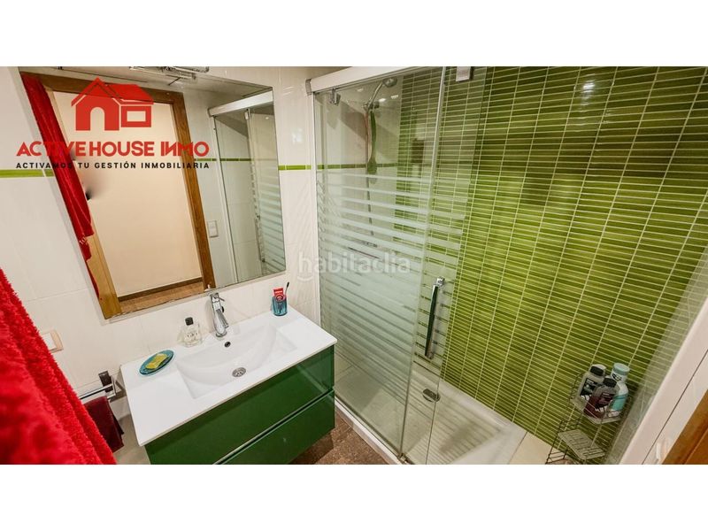Foto fc6023b7-6ee9-4ec0-b31f-2164379e175d. Casa amb calefacció aparcament a Santa Bàrbara