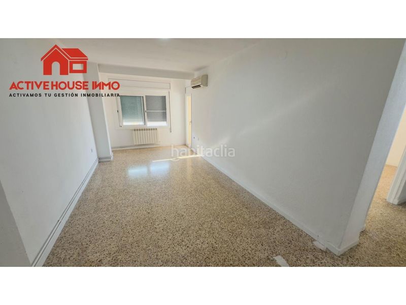 Foto adcc6103-7f34-49a0-abc6-bd191454c0de. Pis amb calefacció a Nord La Ràpita