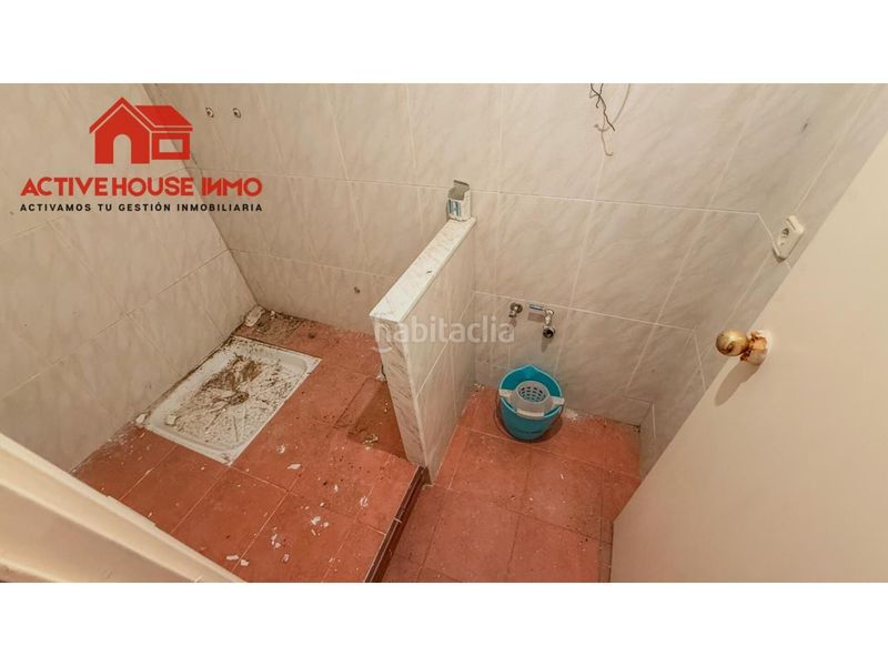 Foto bcffd3c1-ae1d-44bb-8897-e58372eb8110. Casa amb aparcament a Santa Bàrbara